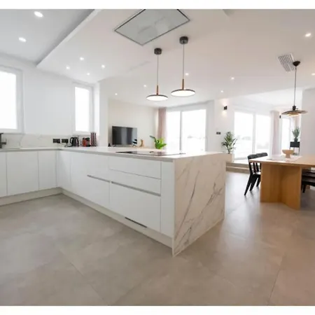 Apartment Your Luxury Malta Home! *